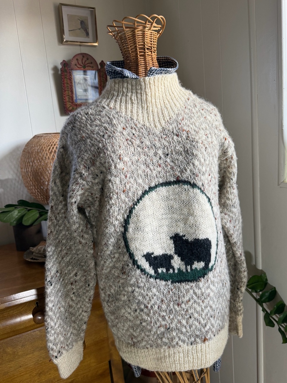Woolrich Granola Girl Cream Wool Pullover Sweater with Sheep XL
